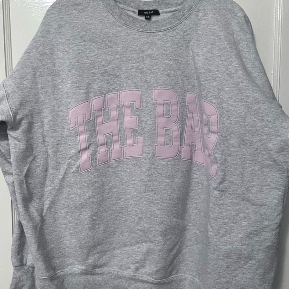 The Bar Light Heather-gray & Baby Pink